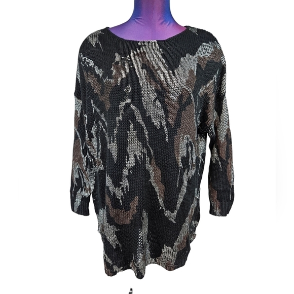 NWT Bohoartist Black & Silver Metallic Oversized‎ Scoop Neck Sweater Medium N60 - Picture 10 of 10